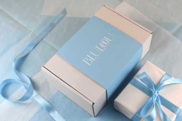 Pudełko fasonowe z obwolutą Blulou